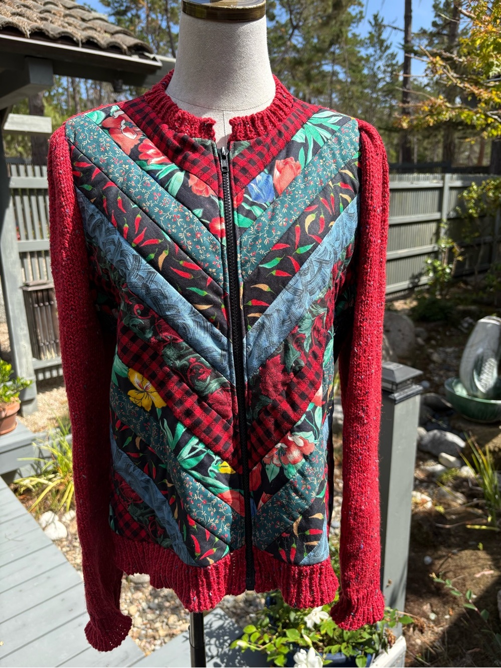 Hand Knit 🧶 Red Patchwork Pepper 🌶️  Floral Wool Sweater